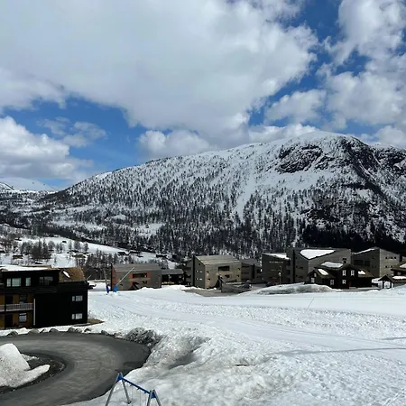 Apartment Helgatunlia - 6 *